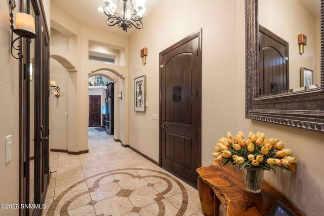 1232 Titania Court, Las Cruces, NM 88007