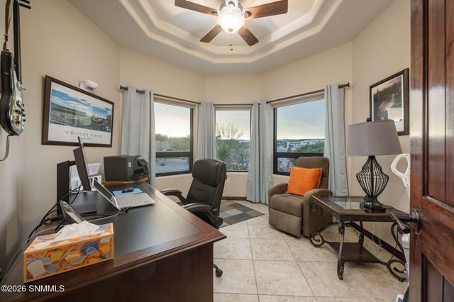 1232 Titania Court, Las Cruces, NM 88007