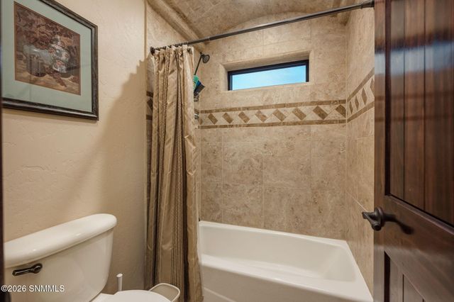 1232 Titania Court, Las Cruces, NM 88007