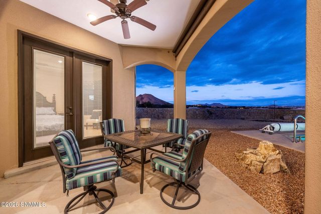 1232 Titania Court, Las Cruces, NM 88007