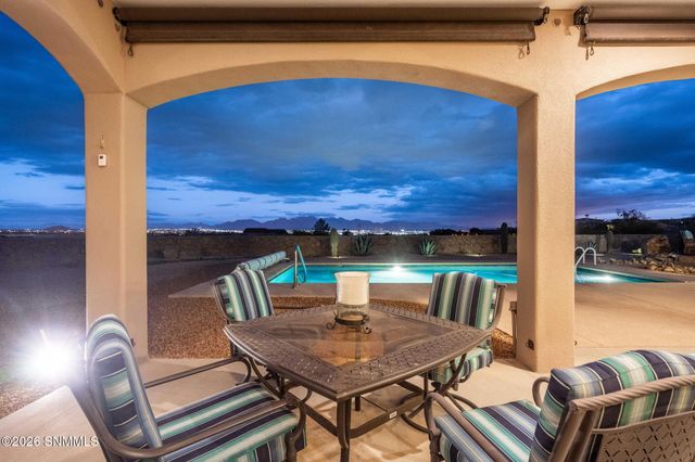 1232 Titania Court, Las Cruces, NM 88007