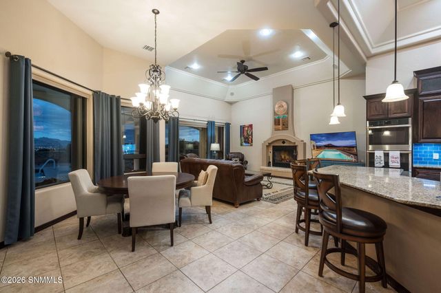 1232 Titania Court, Las Cruces, NM 88007