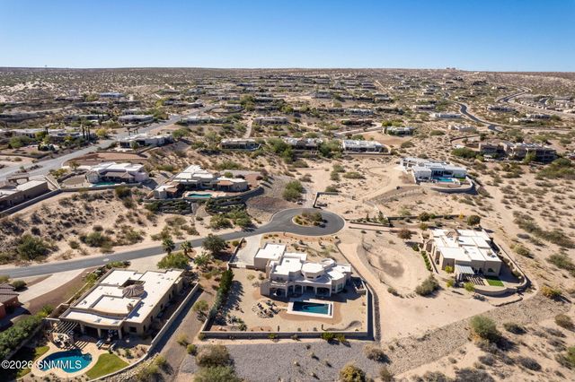 1232 Titania Court, Las Cruces, NM 88007