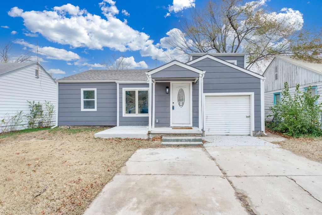 619 N Battin Ave, Wichita, KS 67208