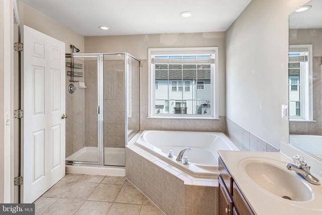 15657 WILLIAM BAYLISS CT, Woodbridge, VA 22191