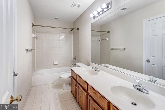 15657 WILLIAM BAYLISS CT, Woodbridge, VA 22191