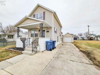 1210 Rawson Avenue, Fremont, OH 43420