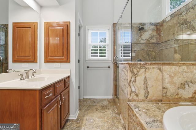 11715 Dunhill Place Drive, Johns Creek, GA 30005