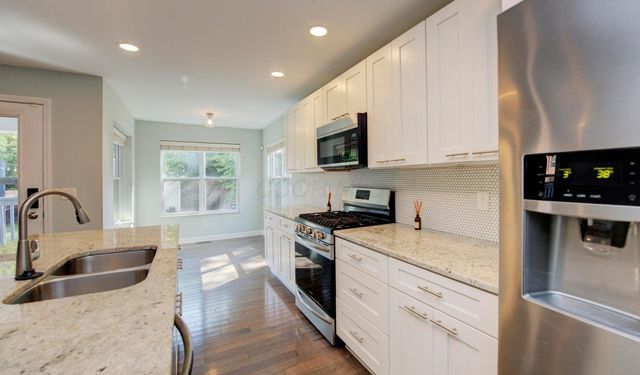 1455 Franklin Avenue, Columbus, OH 43205