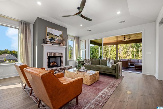 5164 SIMMS RIDGE, Pelham, AL 35124