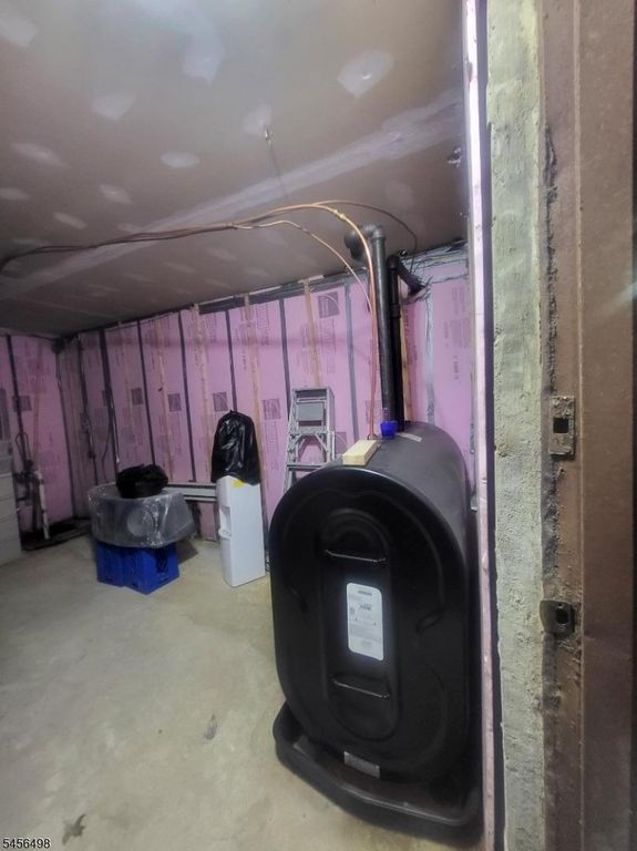 18344 Dell Pl 344, Stanhope Boro, NJ 07874 — photo 3