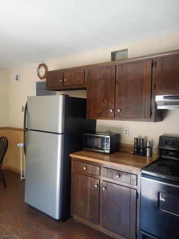 18344 Dell Pl 344, Stanhope Boro, NJ 07874 — photo 5