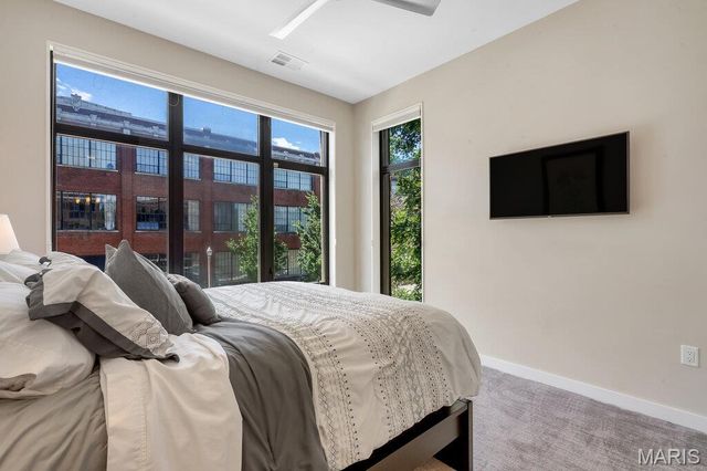 4101 Laclede Avenue 108, St Louis, MO 63108