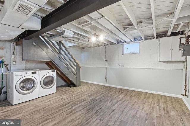 5722 CHILLUM PL NE, Washington, DC 20011