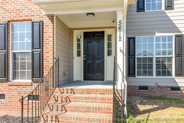 5612 Edwin Deaver Drive, Hope Mills, NC 28348