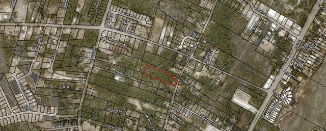 615 Parkersville Rd., Pawleys Island, SC 29585