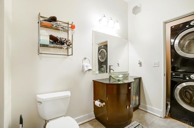 1207 Republic Street, Cincinnati, OH 45202