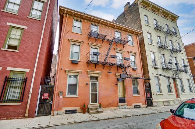 1207 Republic Street, Cincinnati, OH 45202
