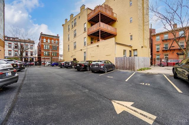 1207 Republic Street, Cincinnati, OH 45202