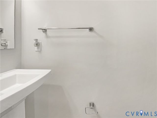 3413 Laroux Ave, North Chesterfield, VA 23237