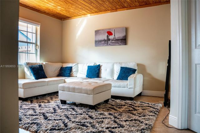 9420 SW 212th Terrace, Cutler Bay, FL 33189