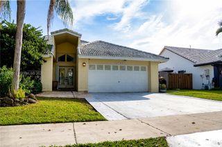 9420 SW 212th Terrace, Cutler Bay, FL 33189
