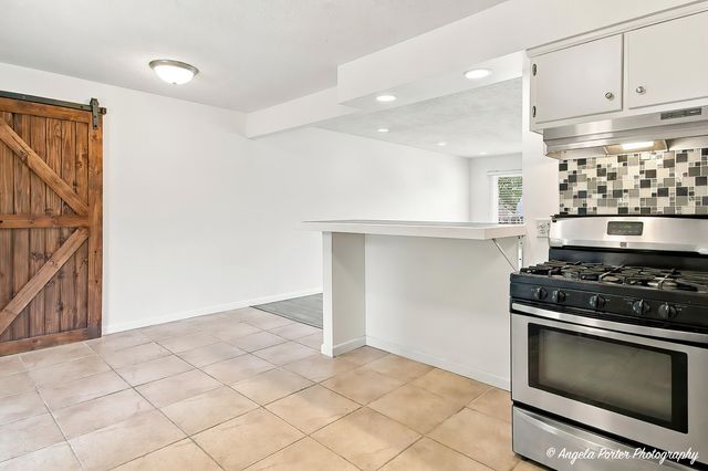 41073 N 3rd Street, Antioch, IL 60002