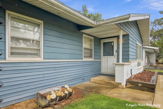 41073 N 3rd Street, Antioch, IL 60002