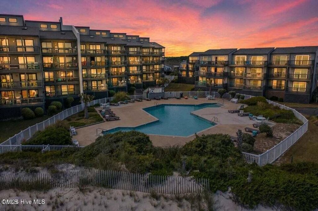 1896 New River Inlet Road 1209, North Topsail Beach, NC 28460