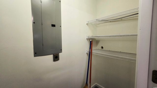 4091 Lakeshore Dr., Little River, SC 29566