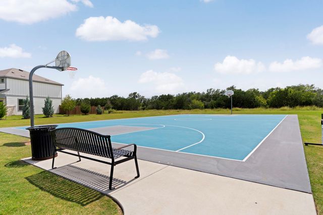 33 Snowy Plover LN, Leander, TX 78641