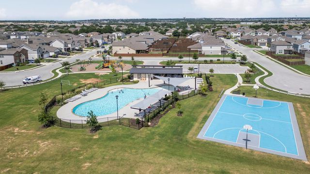 33 Snowy Plover LN, Leander, TX 78641