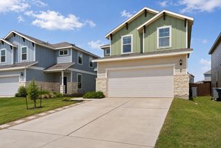 33 Snowy Plover LN, Leander, TX 78641