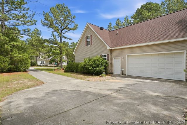 115 Ashleigh Boulevard, Aberdeen, NC 28315