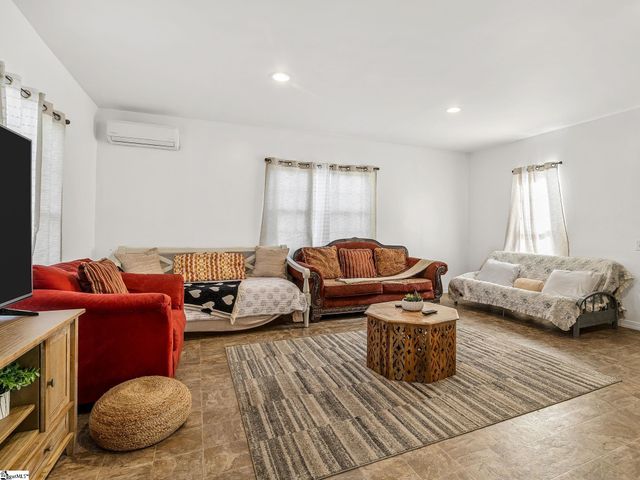 7236 Brock Street, Spartanburg, SC 29303