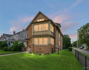 1912 Sunset Avenue, Utica, NY 13502