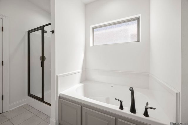 12836 Pirates Alley, Central, LA 70818