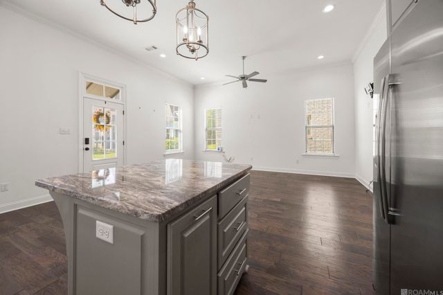 12836 Pirates Alley, Central, LA 70818