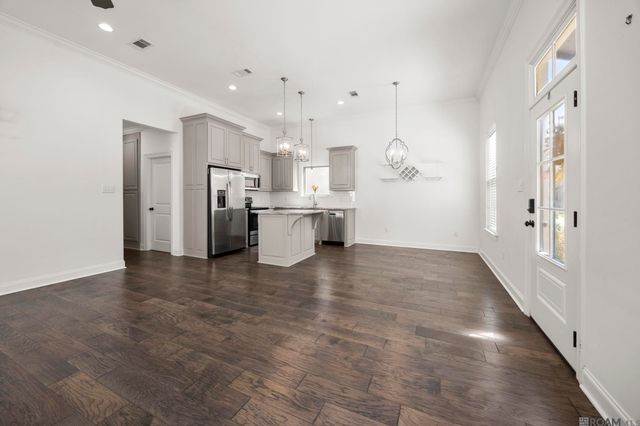 12836 Pirates Alley, Central, LA 70818