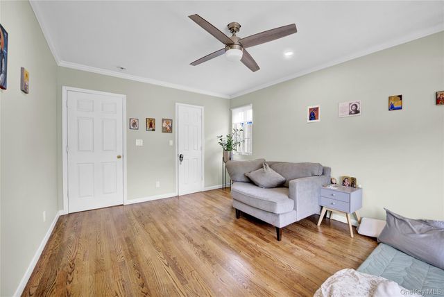 7631 264th Street, Glen Oaks, NY 11004