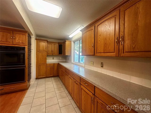 263 Spring Shore Road, Statesville, NC 28677