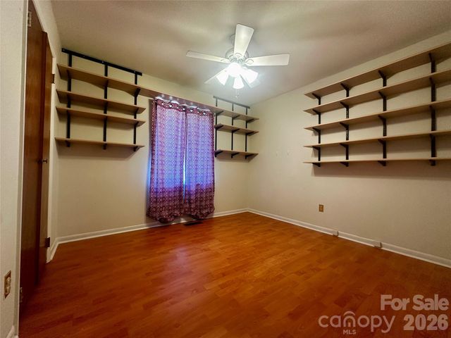 263 Spring Shore Road, Statesville, NC 28677