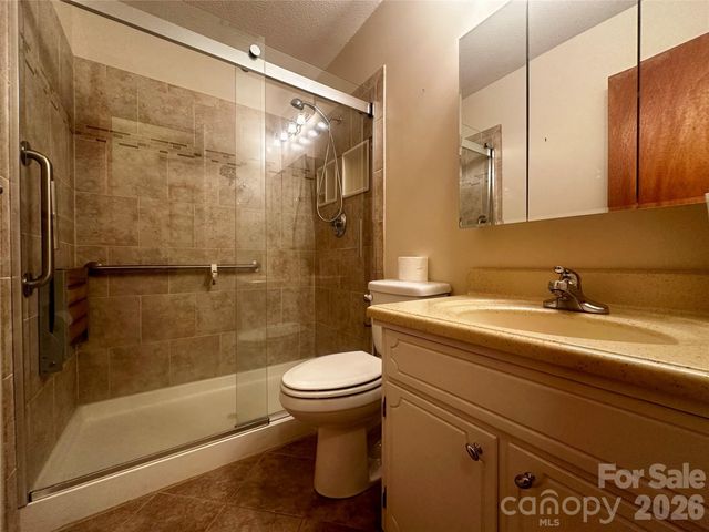263 Spring Shore Road, Statesville, NC 28677