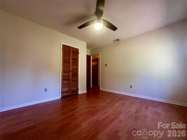 263 Spring Shore Road, Statesville, NC 28677