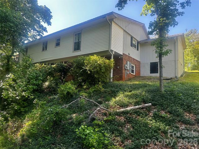 263 Spring Shore Road, Statesville, NC 28677
