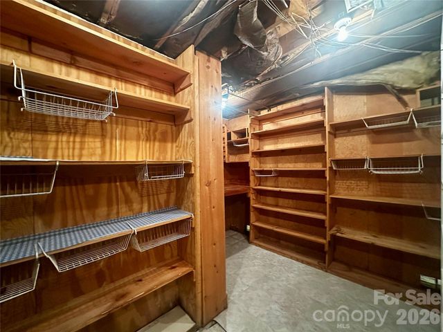 263 Spring Shore Road, Statesville, NC 28677