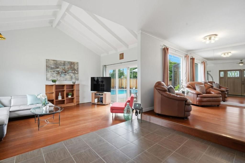 Image 10 of property listing at 4002 Agatha Way, San Jose, CA 95136