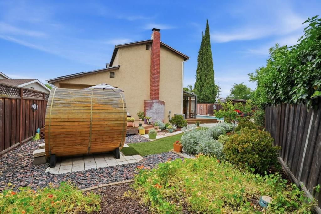 Image 35 of property listing at 4002 Agatha Way, San Jose, CA 95136