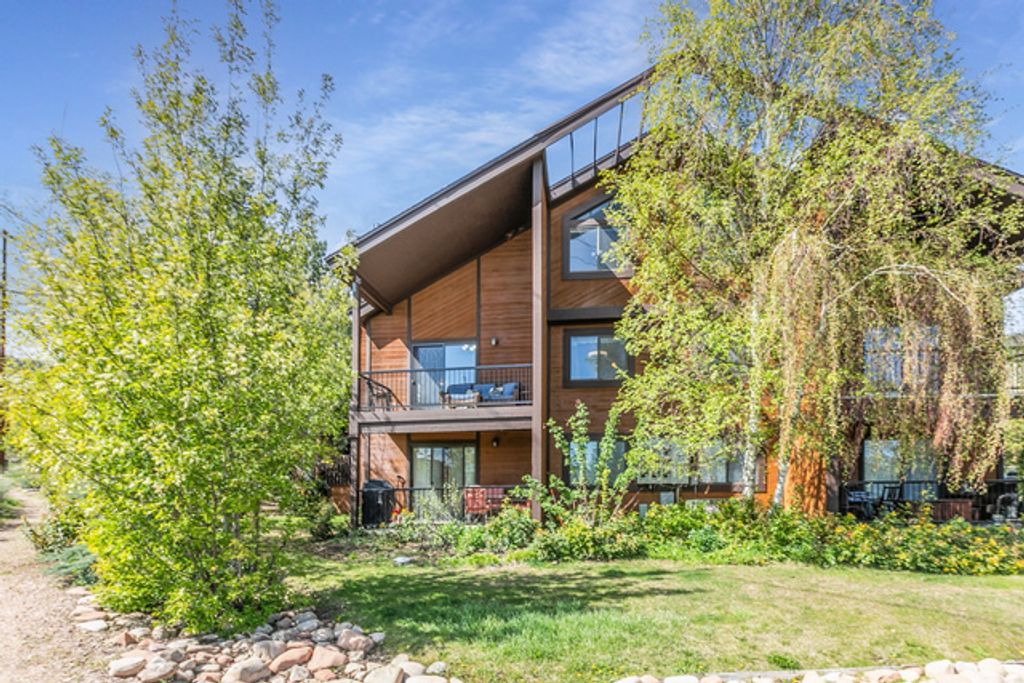 Image 21 of property listing at 2025 CANYONS RESORT DR #Q8, Park City, UT 84098