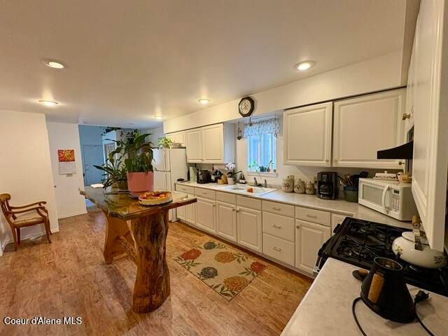 11 W Mission AVE, Kellogg, ID 83837